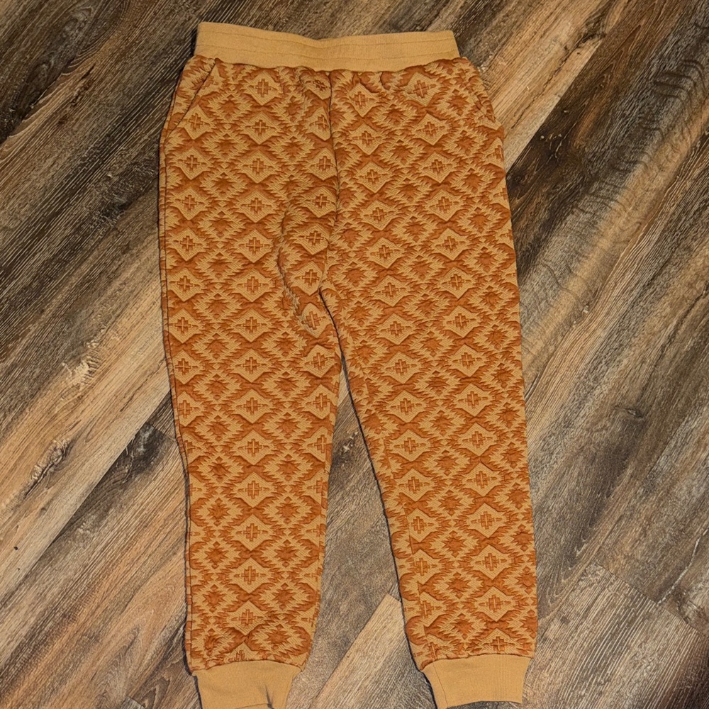 Women's Aztec Set - Picture 3 of 5